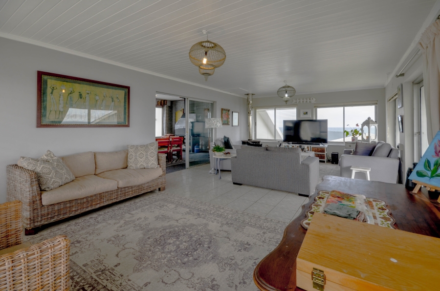 3 Bedroom Property for Sale in Pringle Bay Western Cape